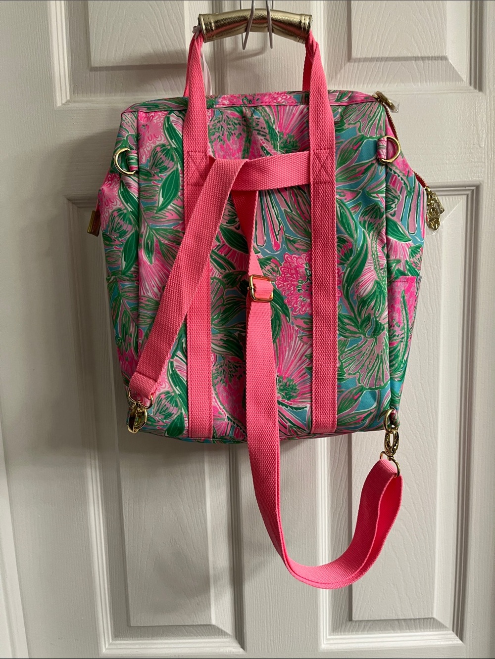 NWT Lilly Pulitzer Backpack Cooler Coming In Hot - Picture 6 of 8